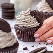 Cookies & Cream Cupcake
